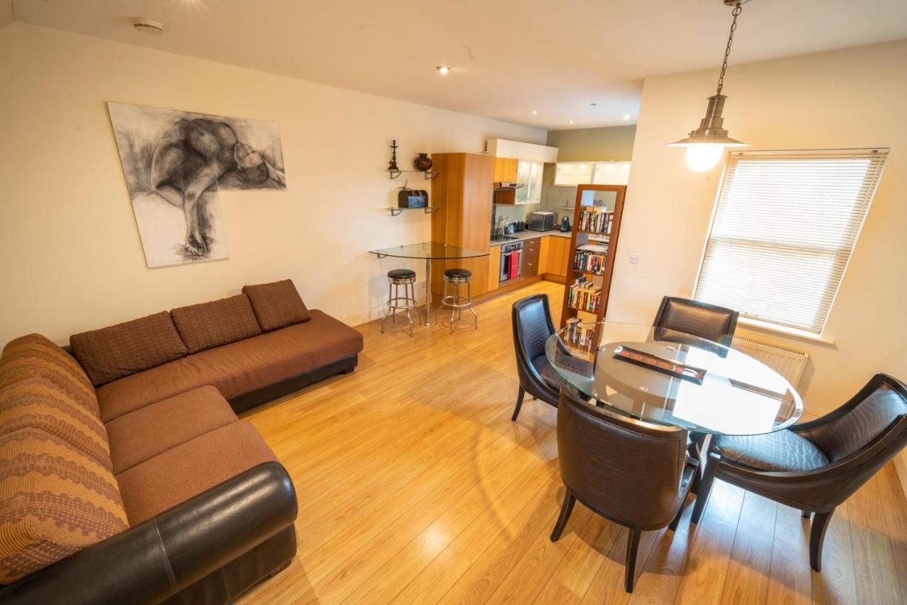 Stylish, Spacious 3 Bedroom Townhouse Galway Exterior foto